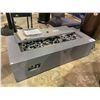 Image 2 : OUT OF BOX PARAMOUNT CONVERTIBLE BURNER 49 X 10"