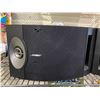 Image 2 : 2 BOSE 201V SPEAKERS