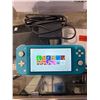 Image 2 : NINTENDO SWITCH LITE WITH CHARGER TURNS ON