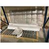 Image 1 : QUEEN SIZE BEDFRAME