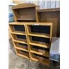 Image 2 : 6 BOOKSHELVES