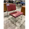 Image 2 : CHAIR