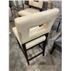 Image 2 : BAR HEIGHT CHAIR