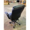 Image 2 : ROLLING OFFICE CHAIR