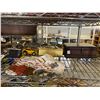 Image 2 : ASSORTED COLLECTIBLES & DECOR