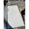 Image 2 : PALLET OF TILE
