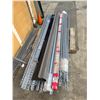 Image 2 : ASSORTED METAL SUPPORT BARS