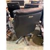 Image 2 : LAZBOY ROLLING OFFICE CHAIR