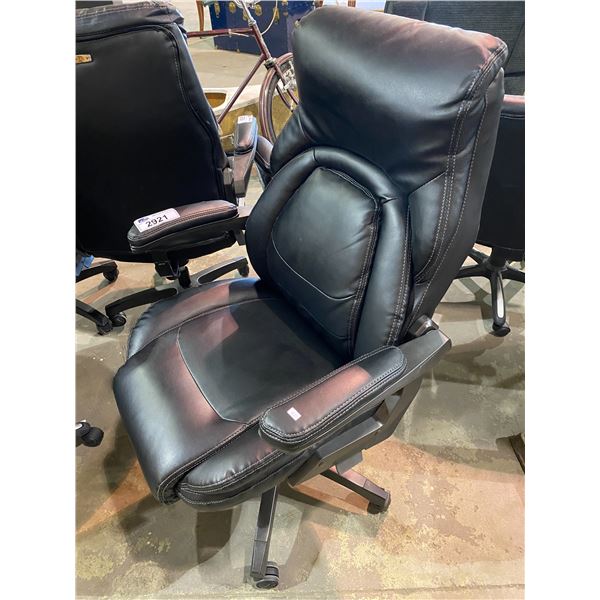 LAZBOY ROLLING OFFICE CHAIR