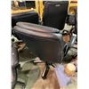 Image 2 : ROLLING OFFICE CHAIR