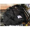 Image 1 : GORILLA SUIT