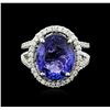 Image 1 : 14KT White Gold 7.20 ctw Tanzanite and Diamond Ring