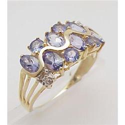 Lady's tanzanite ring