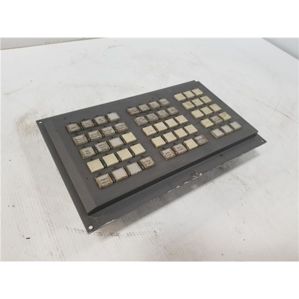 FANUC A02B-0319-C243 OPERATOR PANEL