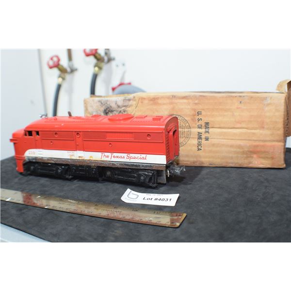 AS FOUND POST WW11 THE TEXAS SPECIAL LIONEL ENGINE TRAIN TOY