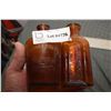 Image 1 : AMBER DRUG BOTTLES