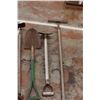 Image 2 : Garden Tools Rakes Etc