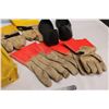 Image 2 : Misc Gloves Pullovers