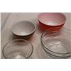 Image 3 : 4 Pyrex Bowls