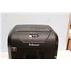 Image 2 : Fellowes 1200c Paper Shredder On Wheels