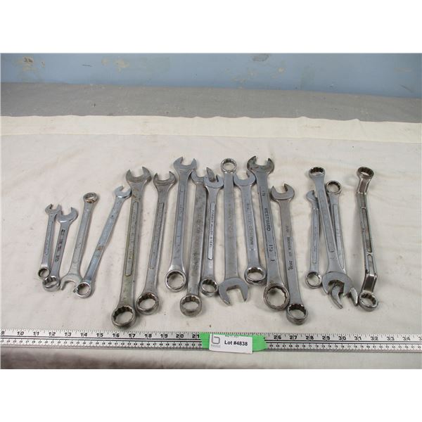 Lot Of Larger Wrenches Up to 1 1/8 