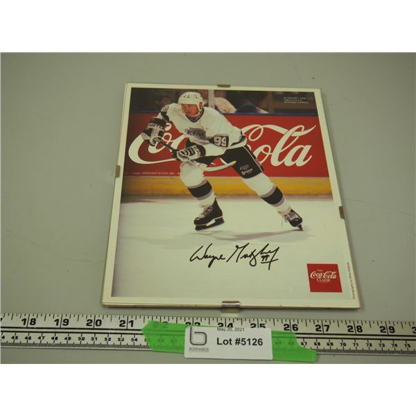 Wayne Gretzky Support The Mentally Handicapped Reprint (8x10)