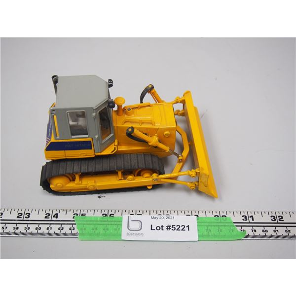 Fiat Hitachi FD175 Dozer ROS Agri Model Made In Italy (6.5" Long) Removable Cab, One Cylinder Arm..