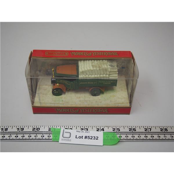Matchbox Models of Yesteryear Foden Steam Wagon (NIB)