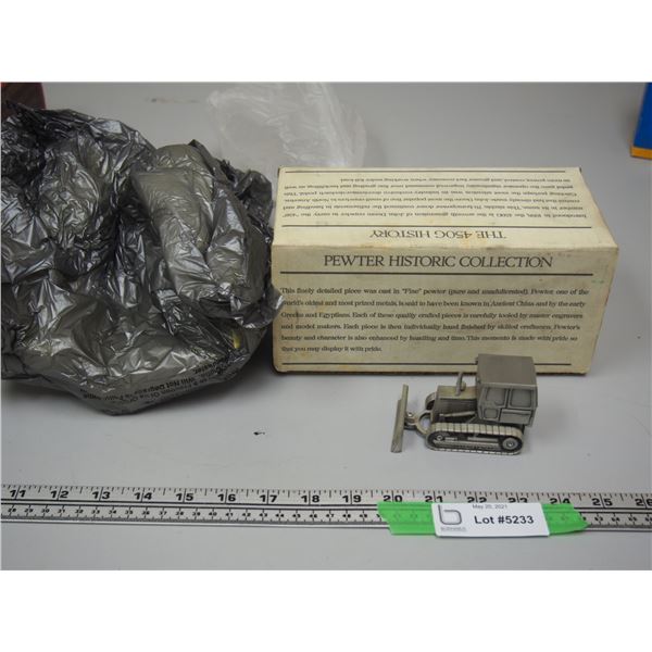 Spec Cast Pewter John Deere 450G Dozer (NIB) 3.5" Long