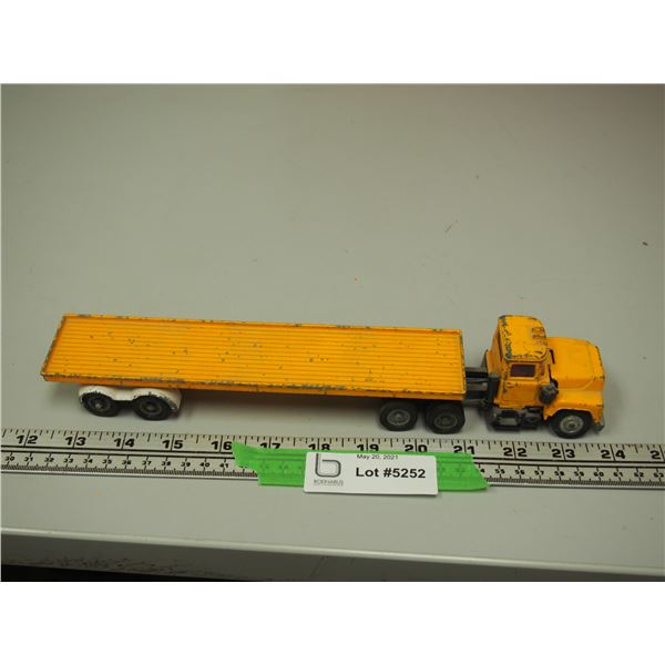 Corgi Mack Truck and Trailer (11.5" Long)