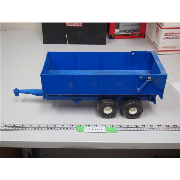 Britians Ertl Plastic Trailer (19" Long)