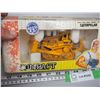 Image 2 : Joal Cat D10N 1/70 In Box Plus Siku Road Roller (NIB)