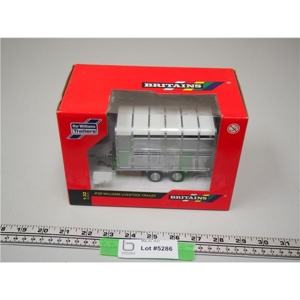Britians 1/32 Ifor Williams Livestock Trailer (NIB)