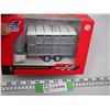 Image 2 : Britians 1/32 Ifor Williams Livestock Trailer (NIB)