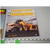 Image 3 : (2X THE MONEY) Super Duty Earthmovers Book 1999, Extreme Mining Machines Book 2001