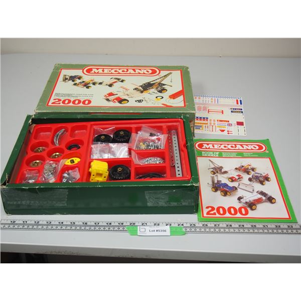 1981 Meccano Set with Box and Instructions