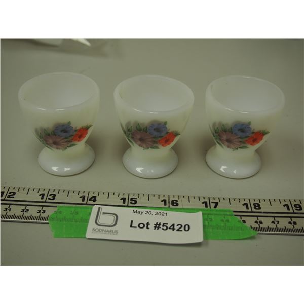 (3X THE MONEY) Vintage Egg Cups (3)