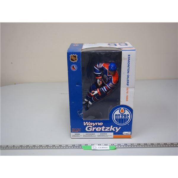 McFarlane Toys Wayne Gretzky Limited Edition 12" Action Figure (NIB)
