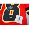 Image 6 : XL Calgary #28 Lindholm Signed Hockey Jersey With Beckett Certificate (Great Condition)