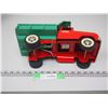 Image 5 : Tonka Toys Red & Green Dump Truck (13" Long)