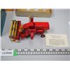 Image 2 : Corgi Toys Massey Ferguson 780 Harvester Combine In Box (6.5" Long)