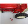 Image 4 : International Farmall 666 Tractor Repainted (As Is) (Total Length 12.5" Long)