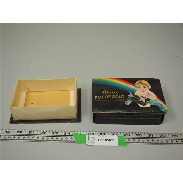 Vintage Moirs Pot of Gold Chocolates Box
