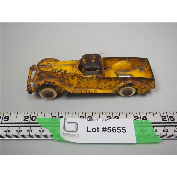 Vintage Hubley Truck (5" L)