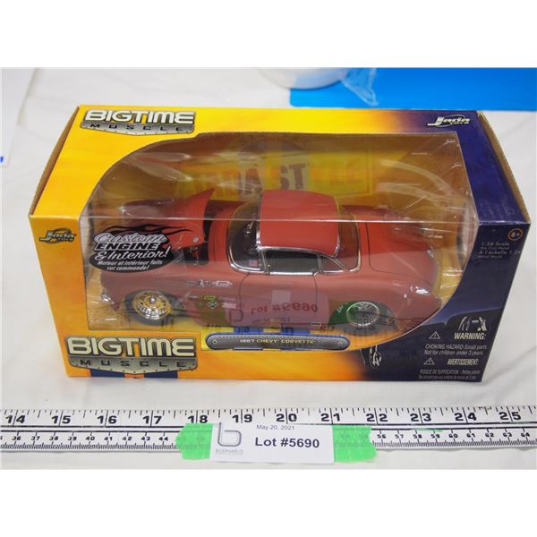 Big Time Muscle Jada Toys 1/24 1957 Chev Corvette (NIB)