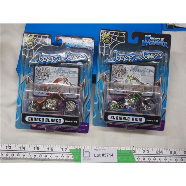Muscle Machines 1/31 Chango Blanco El Diablo Rigid Toy Motorcycles NIB (2)