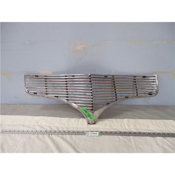 1940's Ford or Chevy Grill (32 1/4" L)