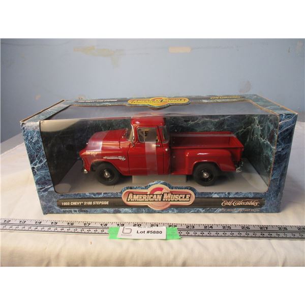 Ertl American Muscle 1955 Chev 3100 Stepside NIB