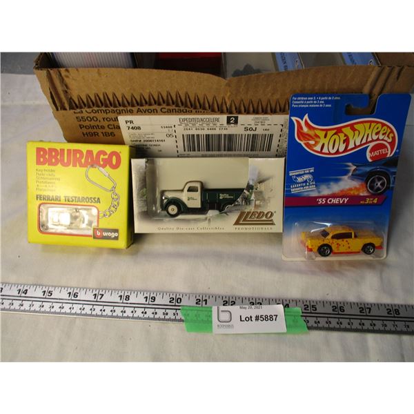 Burago Key Chain 1995, 55 Chevy Car (NIB) LLEDO Die Cast Truck (NIB)