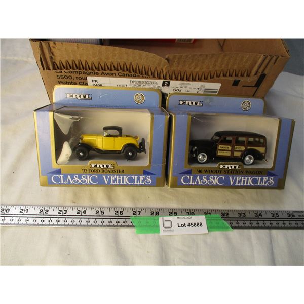 (2X THE MONEY) Ertl 1/43 32 Ford Roadster, 40 Woody Station Wagon (NIB)